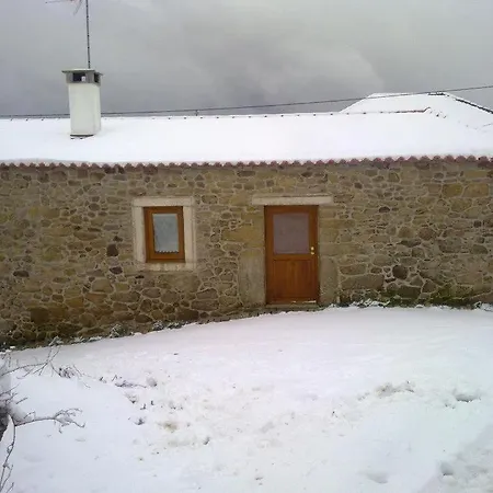 Casa Do Pelourinho * Rebordainhos