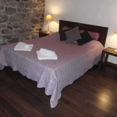 Casa Do Pelourinho Holiday home Rebordainhos
