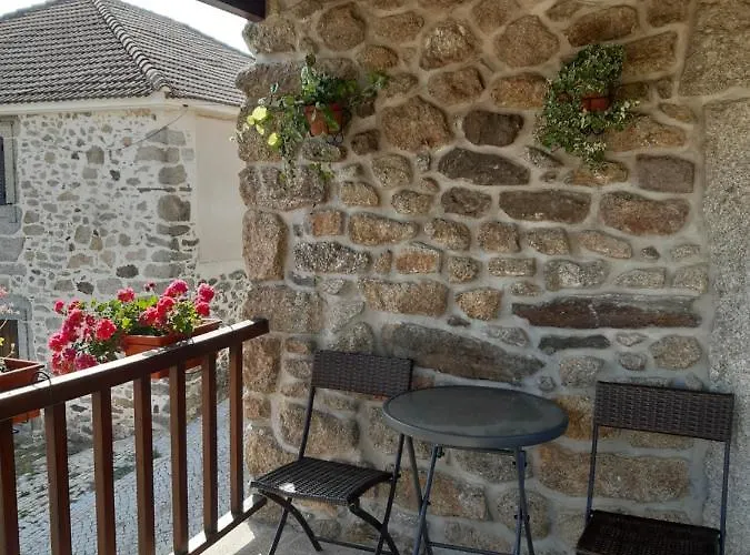 Casa Do Pelourinho * Rebordainhos